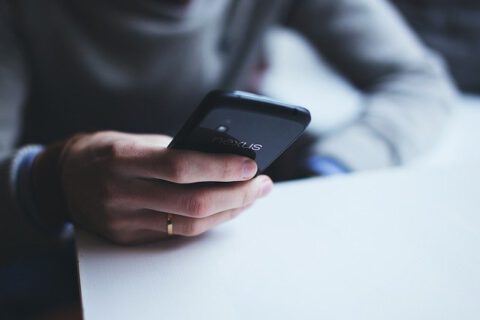 שליחת הודעות SMS